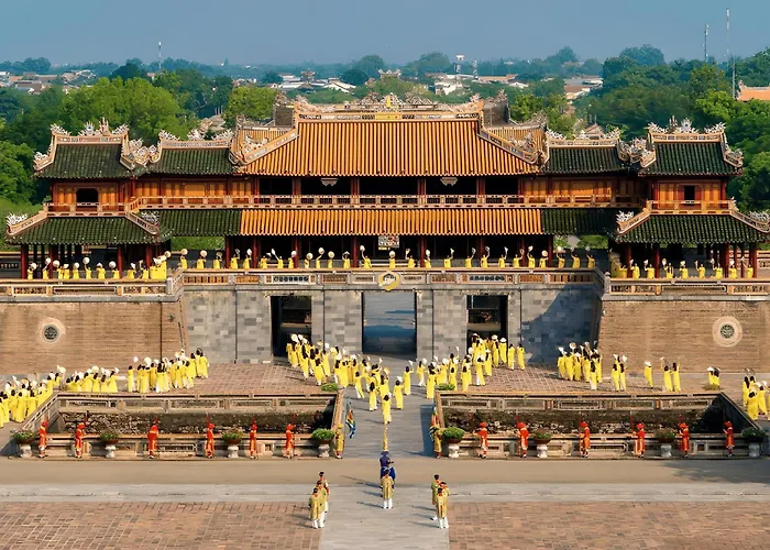 Sofiana My Khe Hotel & Spa - Rooftop Pool Bar - Free 01 Draught Beer And 20-Minute Spa Per Room Da Nang